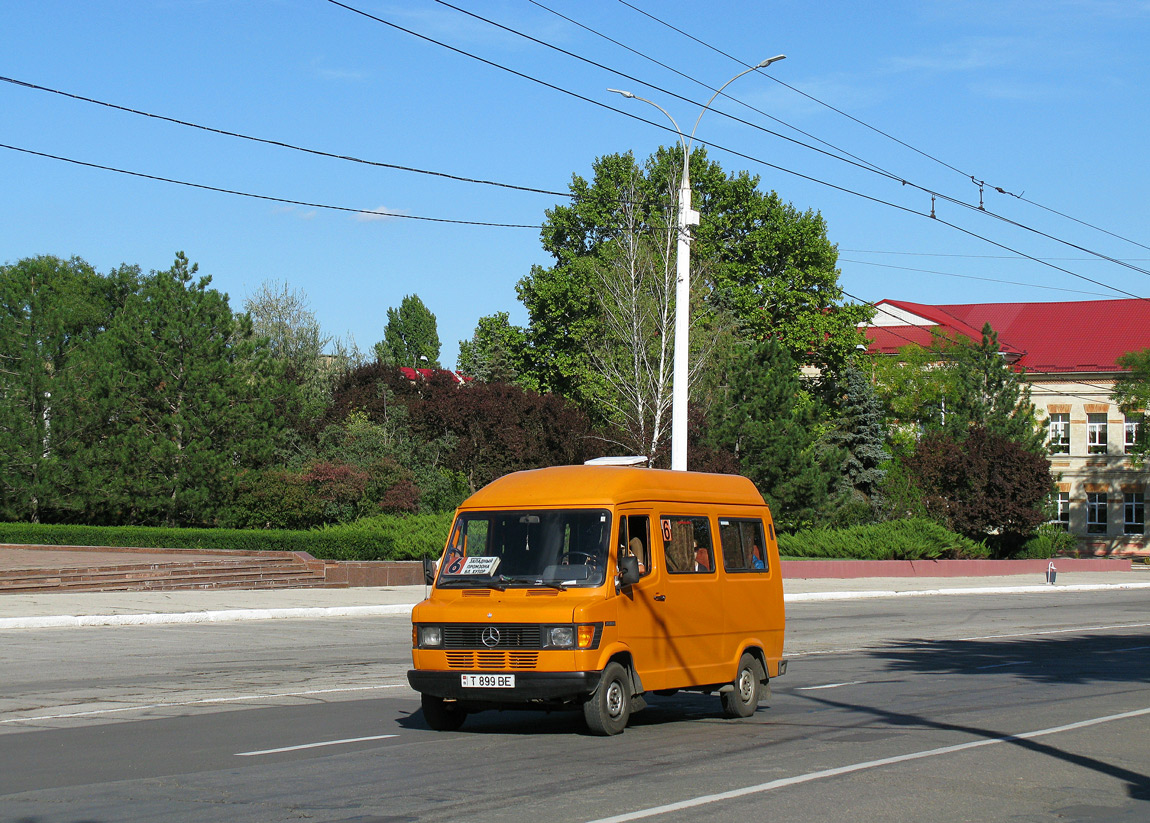Tiraspol, Mercedes-Benz T1 208D №: Т 899 ВЕ