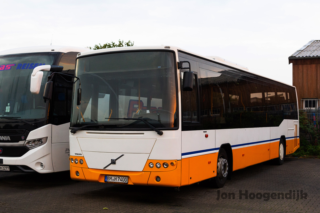 Dormagen, Volvo 8700LE # BM-H 7400