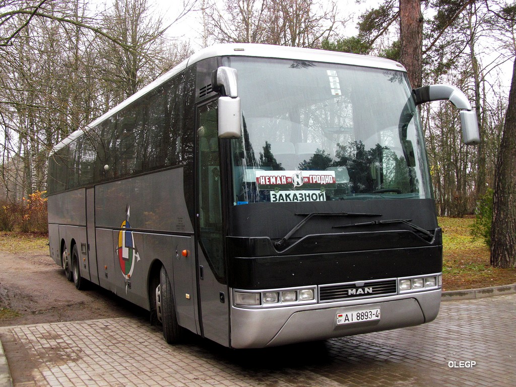 Grodna, MAN A32 Lion's Top Coach RH463 nr. АІ 8893-4