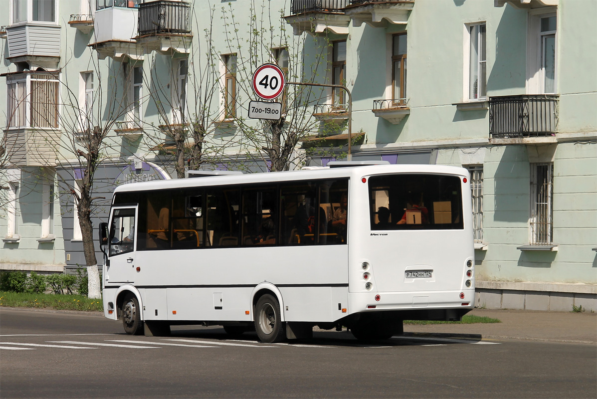 Zheleznogorsk (Krasnoyarskiy krai), PAZ-320414-05 "Vector" (3204ER) # Р 742 НН 124