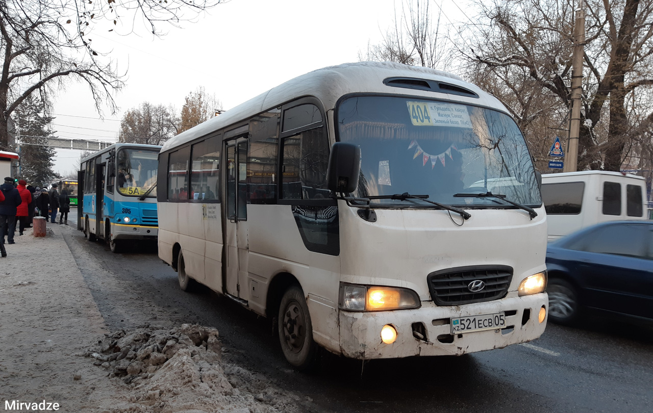Almaty, Hyundai County Deluxe # 521 ECB 05