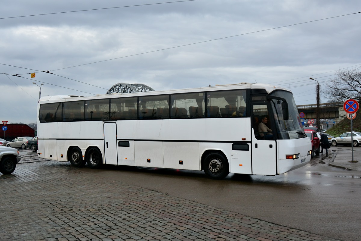 Саласпилс, Neoplan N316/3SHDL Transliner № LC-2915