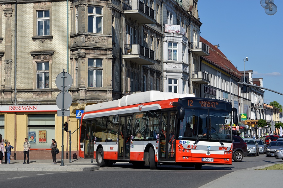 Częstochowa, Solbus SM12 Hybrid CNG # 032