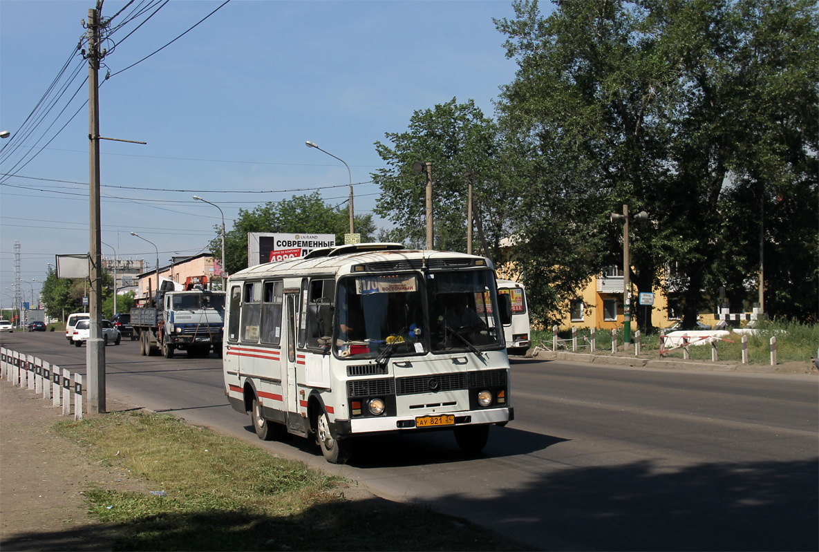 Krasnoyarsk, PAZ-3205-110 (32050R) nr. АУ 821 24