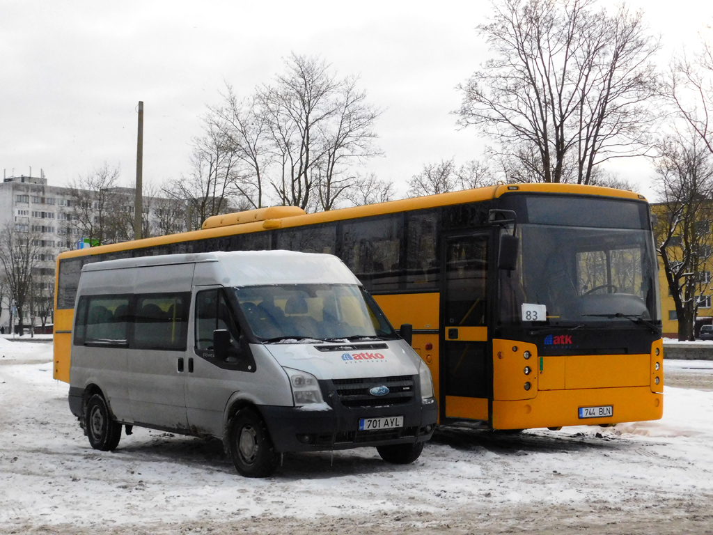 Kohtla-Järve, Ford Transit LWB 350 # 701 AYL; Kohtla-Järve, Vest Contrast # 744 BLN