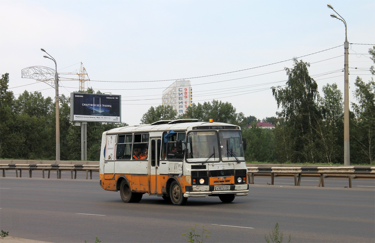 Krasnojarsk, PAZ-3205 Nr. А 987 ЕТ 24