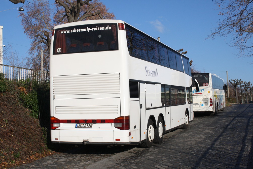 Limburg an der Lahn, Setra S328DT # LM-GS 328