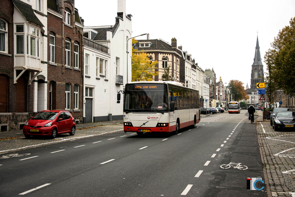 Maastricht, Volvo 8700LE # 5808