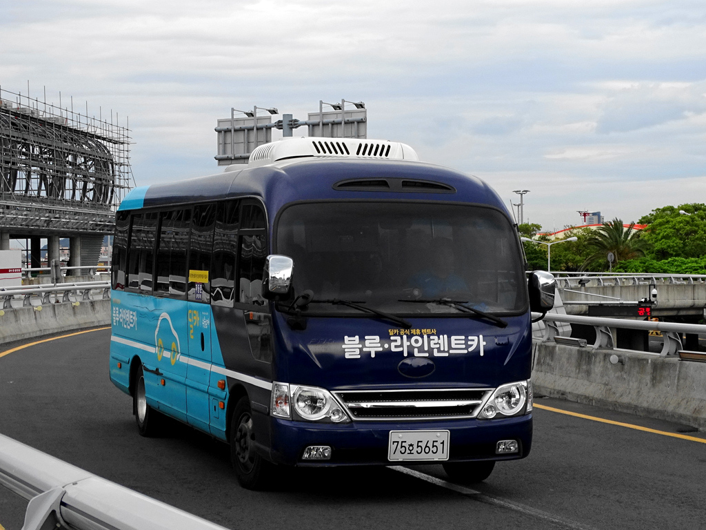 Jeju, Hyundai County Gold № 75오5651