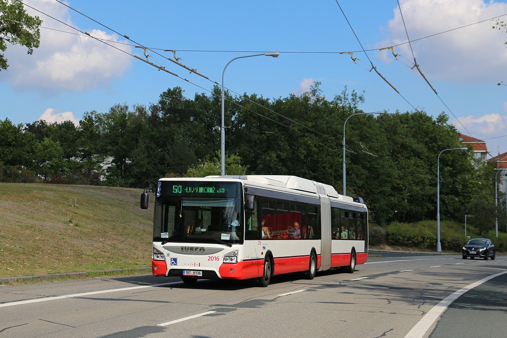 Brno, IVECO Urbanway 18M CNG nr. 2016
