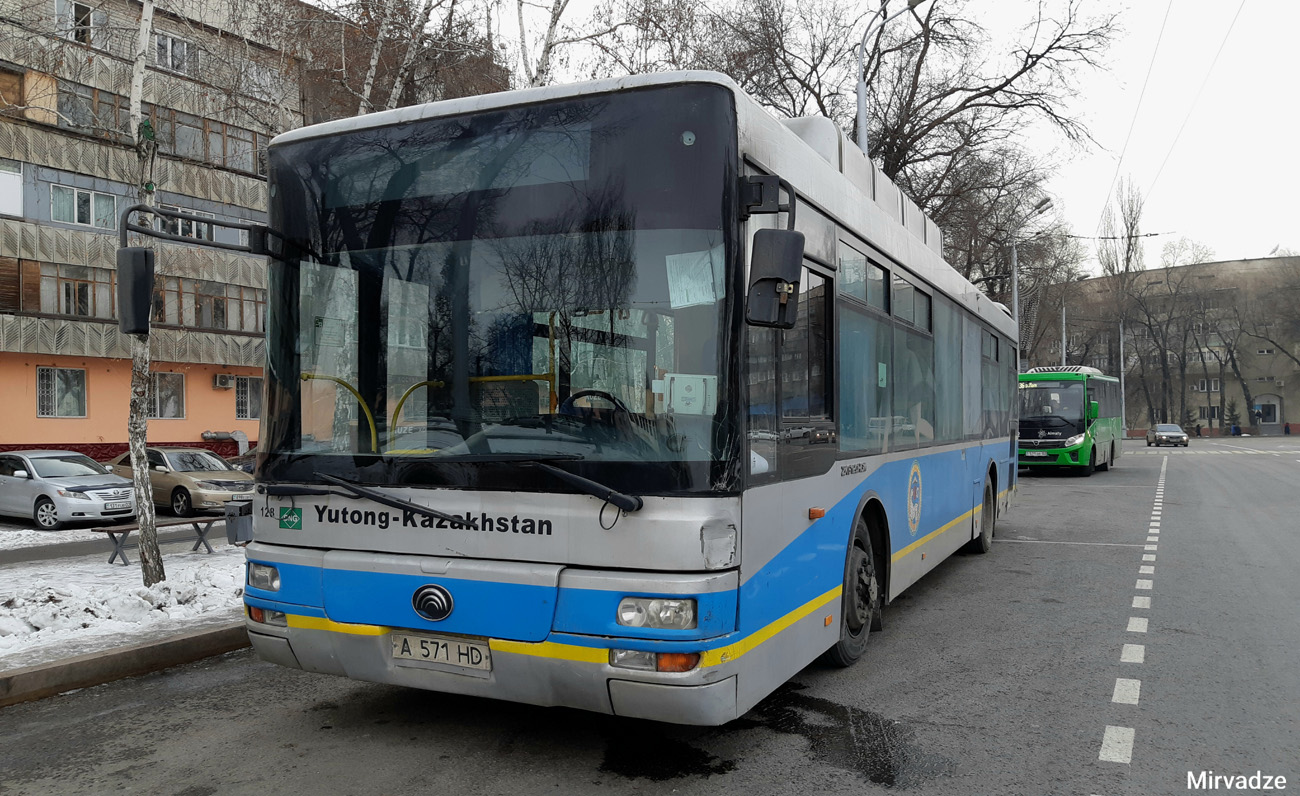Almaty, Yutong-Kazakhstan ZK6120HGM № 128
