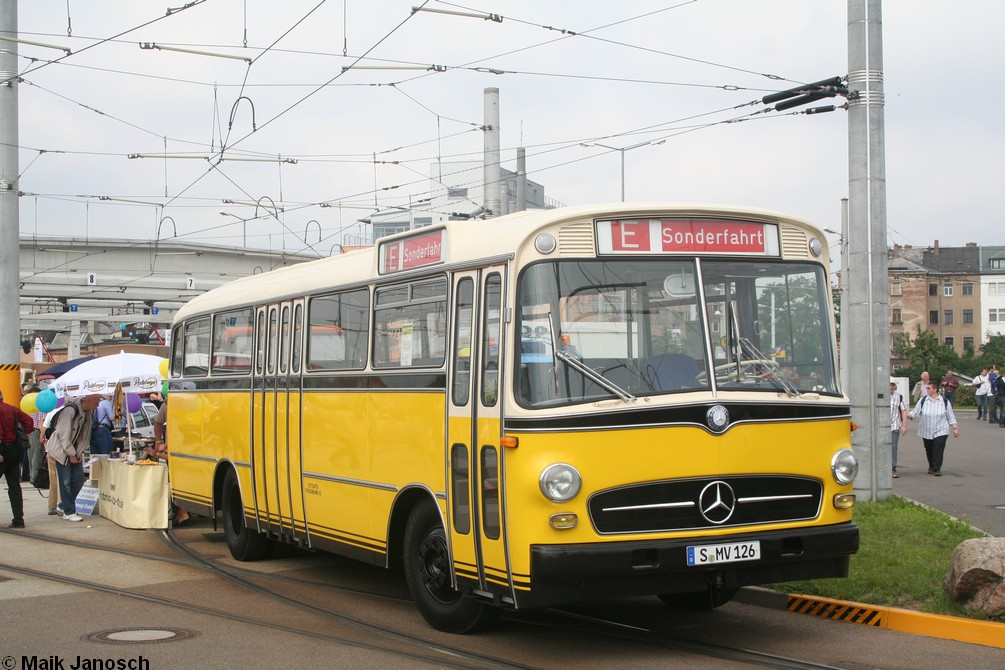 Stuttgart, Mercedes-Benz O322 nr. 241