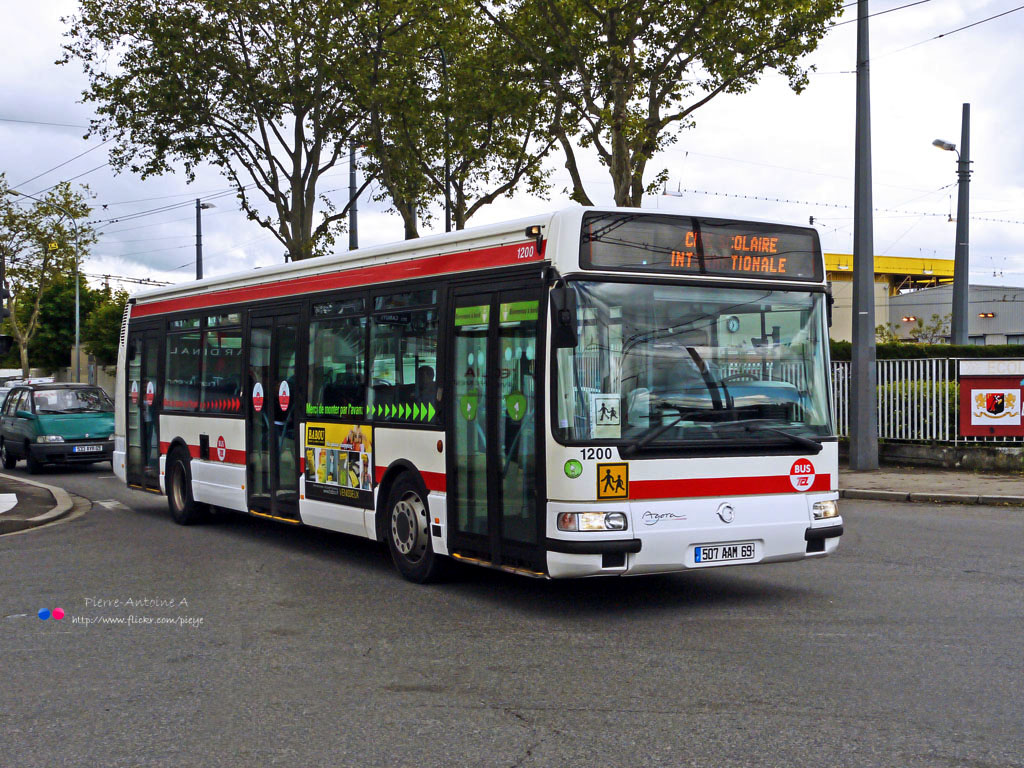 Lyon, Irisbus Agora S Nr. 1200
