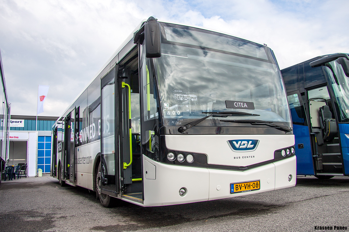 Eindhoven, VDL Citea CLF-120.250 # 3327; Sofia — Truck Show 2014