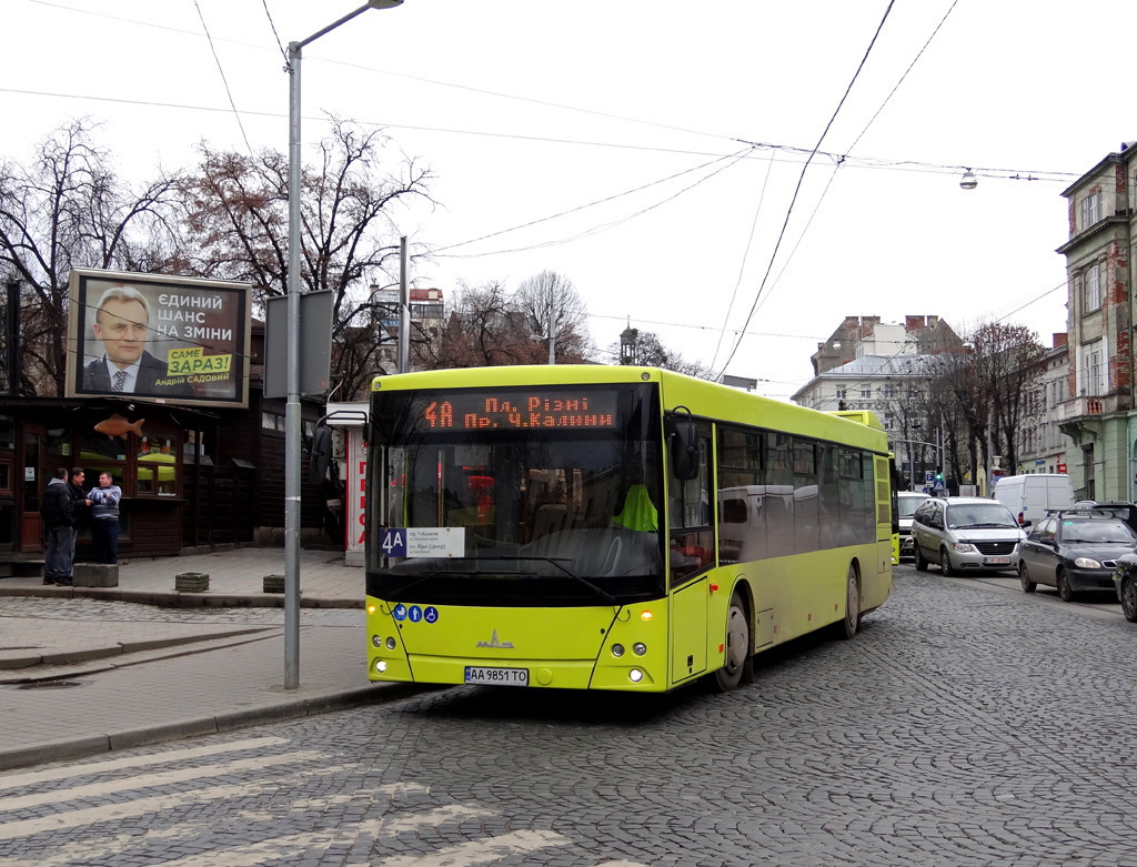 Lviv, MAZ-203.069 # АА 9851 ТО