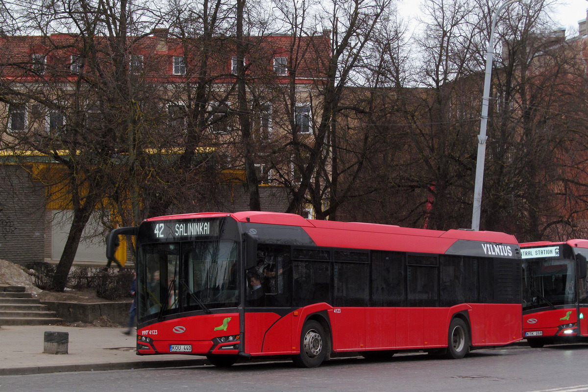 Vilnius, Solaris Urbino IV 12 # 4123