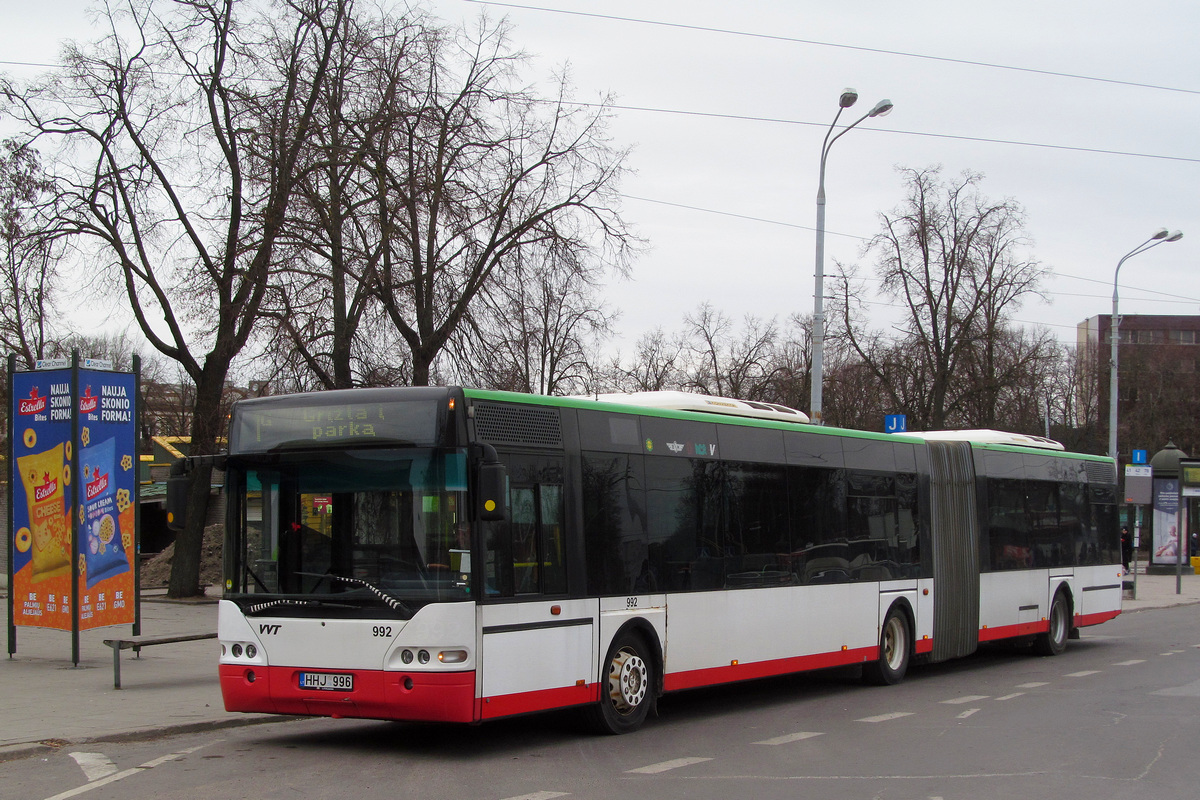 Vilnius, Neoplan N4421/3 Centroliner № 992