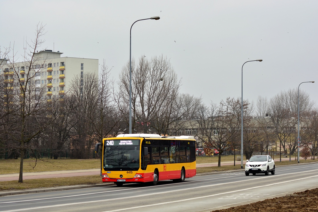 Варшава, Mercedes-Benz Conecto II № 4415