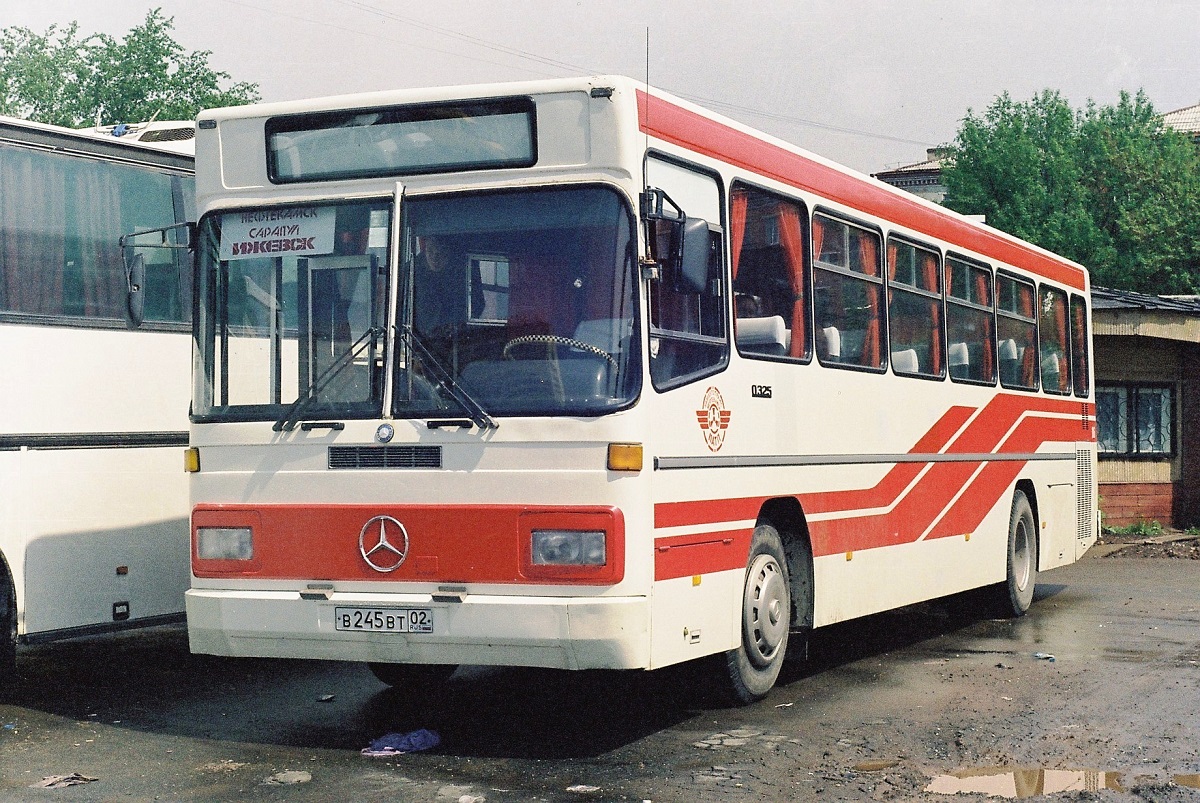 Neftekamsk, Mercedes-Benz O325 # 116