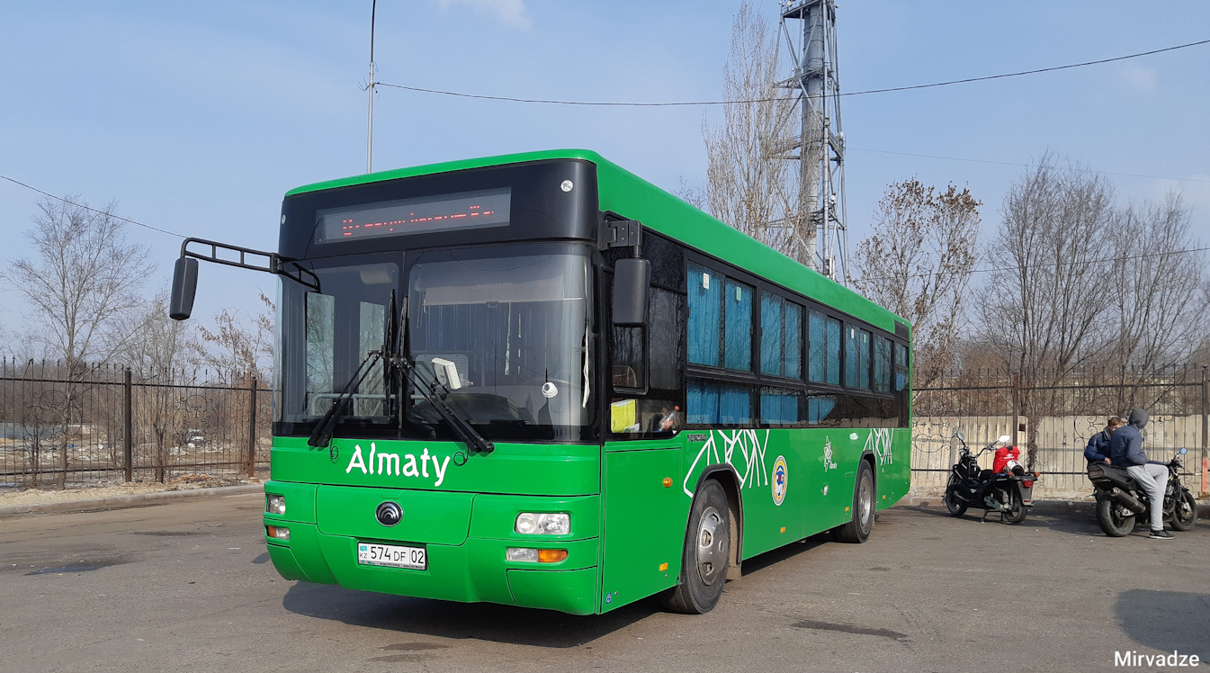 Almaty, Yutong ZK6108HGH # 574 DF 02