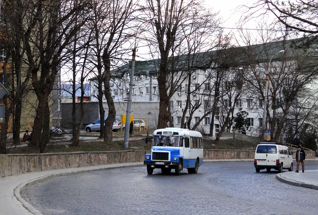 Lviv, KAvZ-3976 # ВС 6926 ЕЕ
