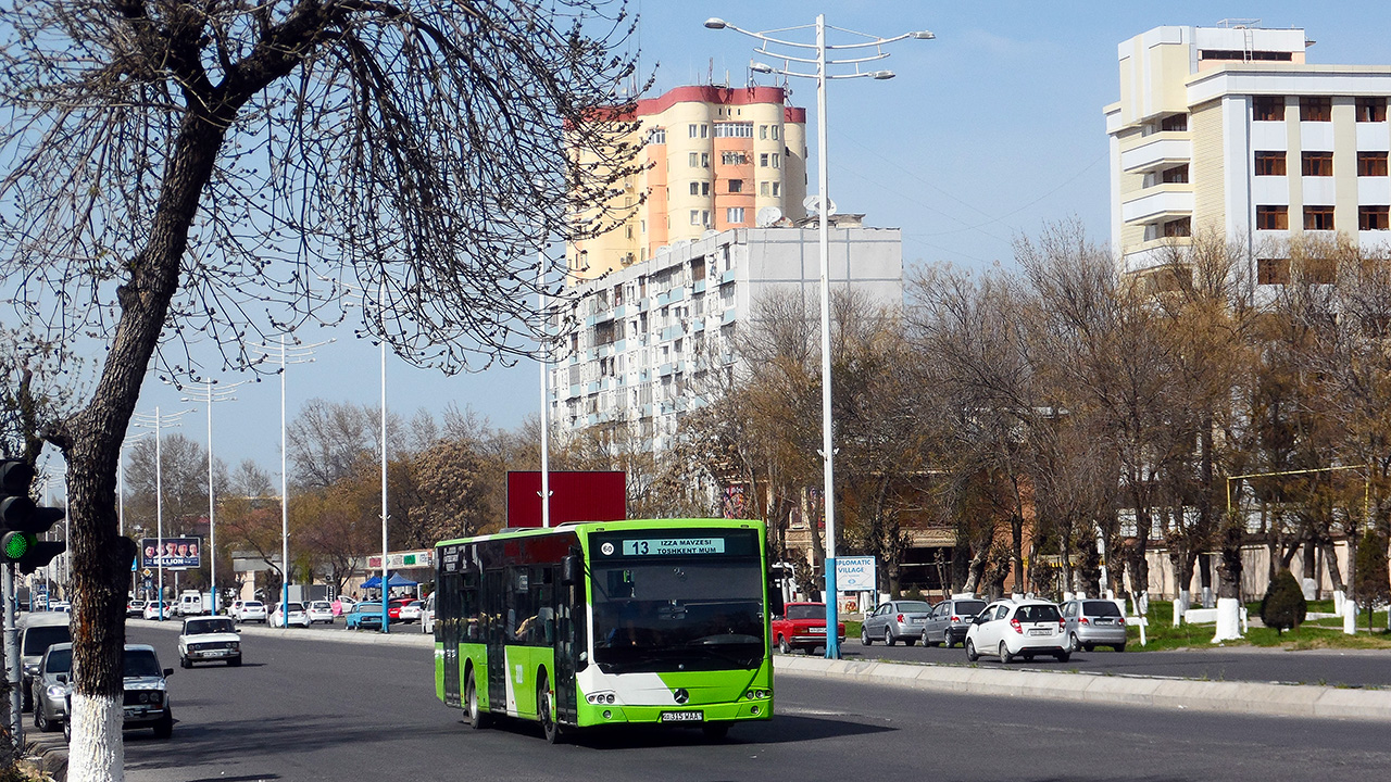 Tashkent, Mercedes-Benz Conecto II # 07322