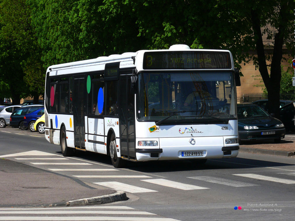 Metz, Irisbus Agora Line # 4209