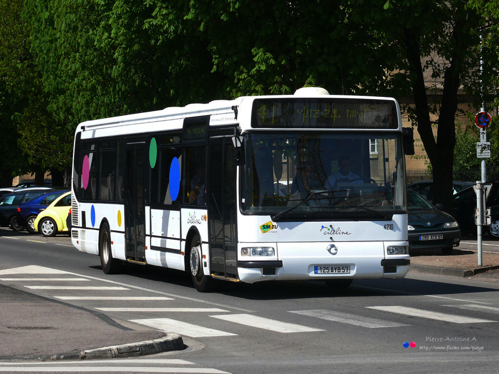 Metz, Irisbus Agora Line # 4210