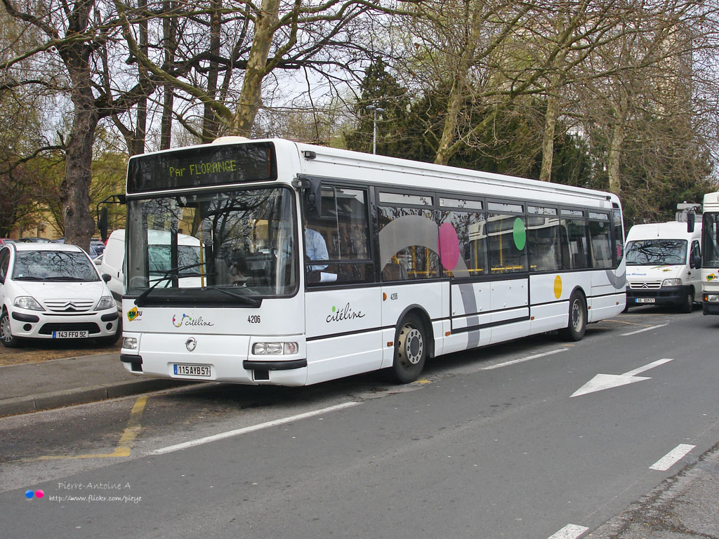 Metz, Irisbus Agora Line # 4206
