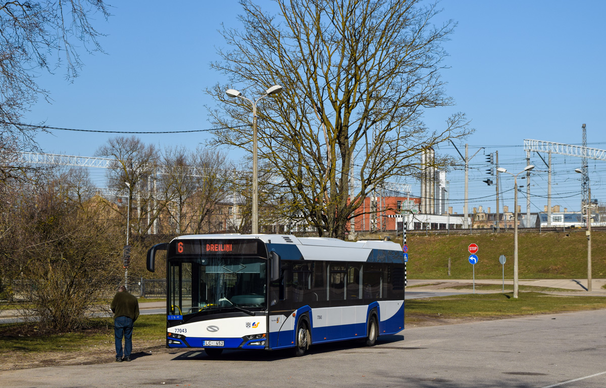 Riga, Solaris Urbino IV 12 nr. 77043