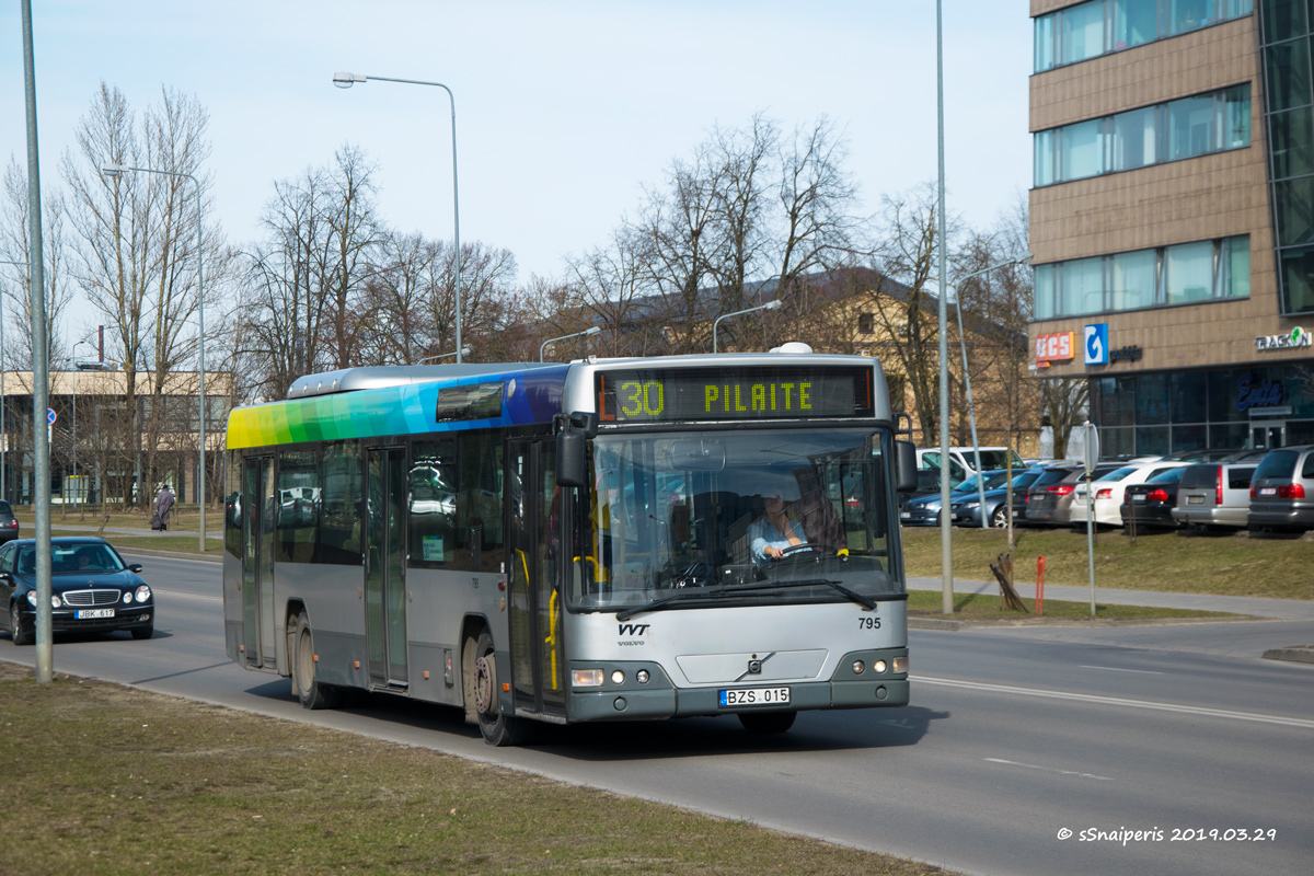 Vilnius, Volvo 7700 # 795