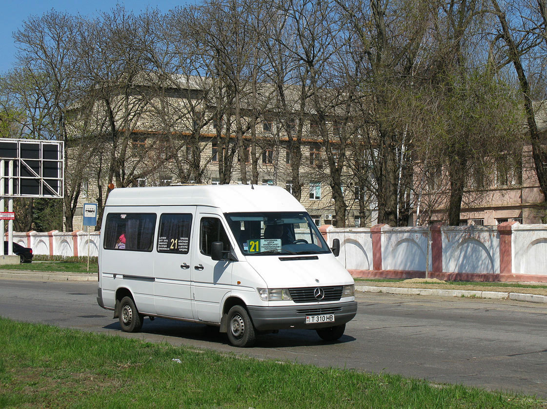 Tiraspol, Mercedes-Benz Sprinter 208D # Т 310 НВ
