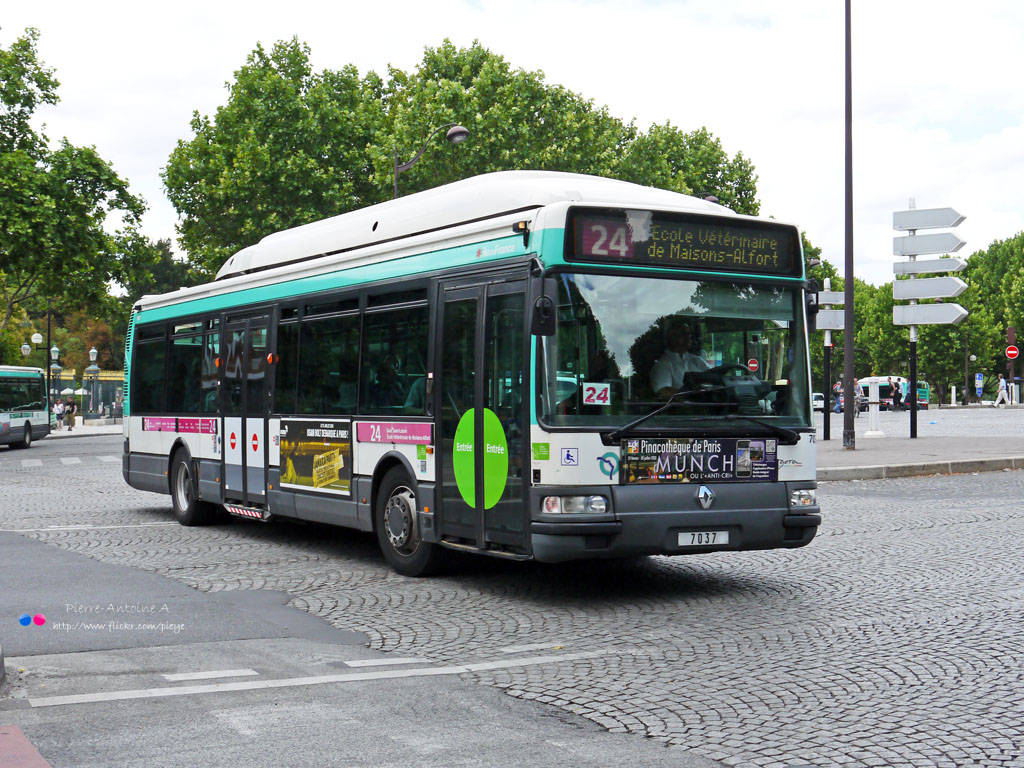 Paris, Irisbus Agora S CNG # 7037