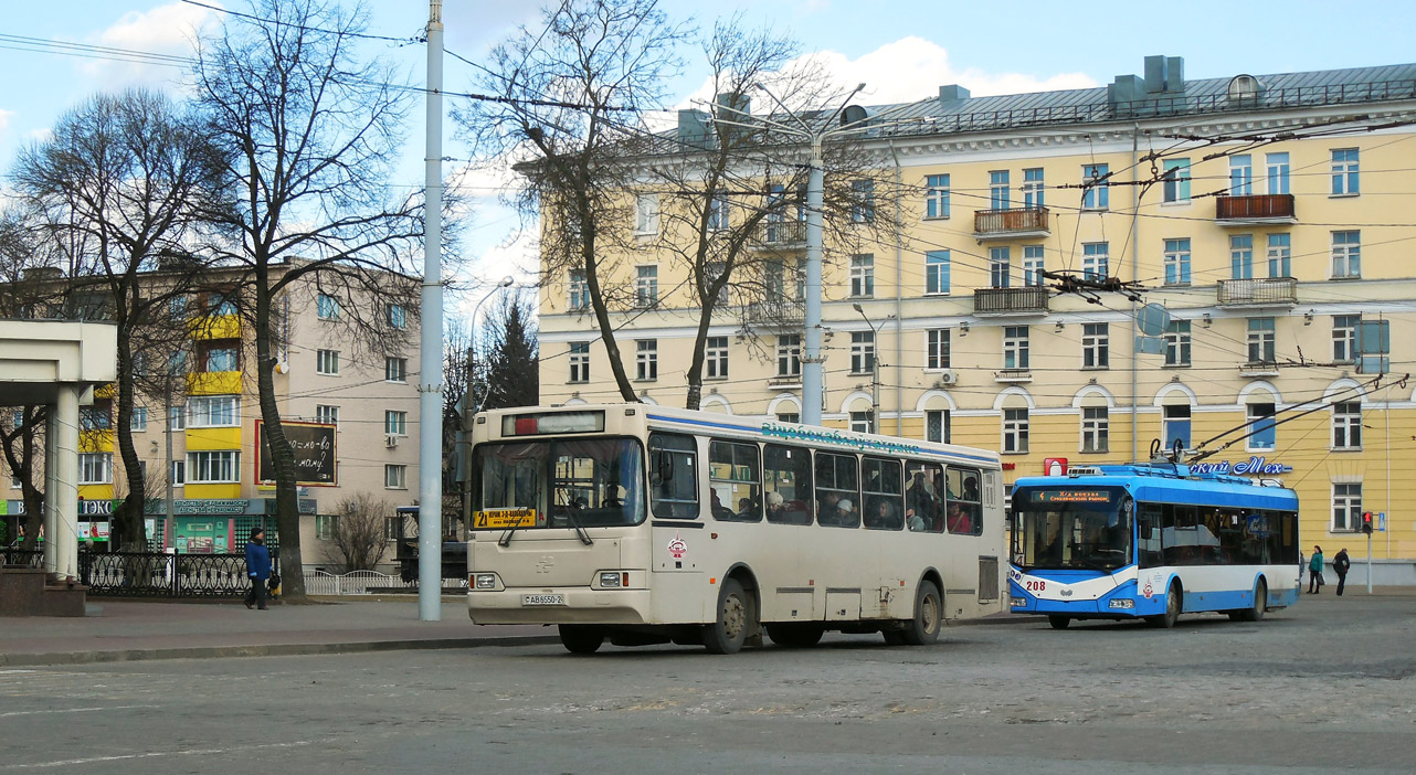 Вітебськ, Неман-52012 № 021504