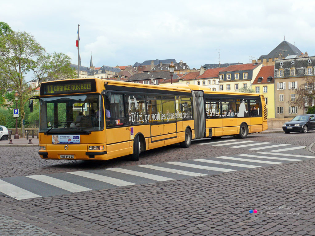 Metz, Irisbus Agora L # 0342