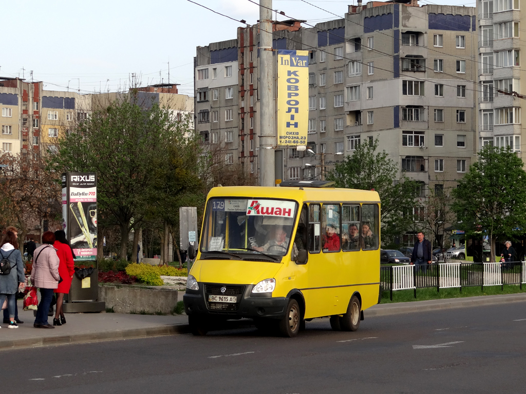 Lviv, BAZ-2215 