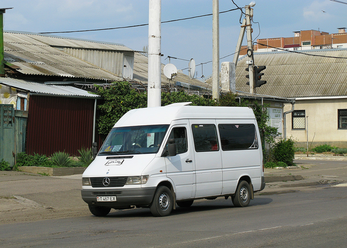 Tiraspol, Mercedes-Benz Sprinter 208D № Т 467 ЕХ