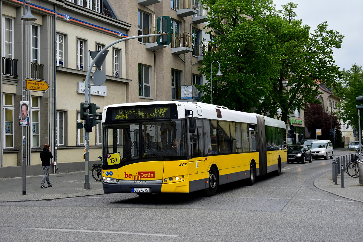 Berlin, Solaris Urbino III 18 # 4375