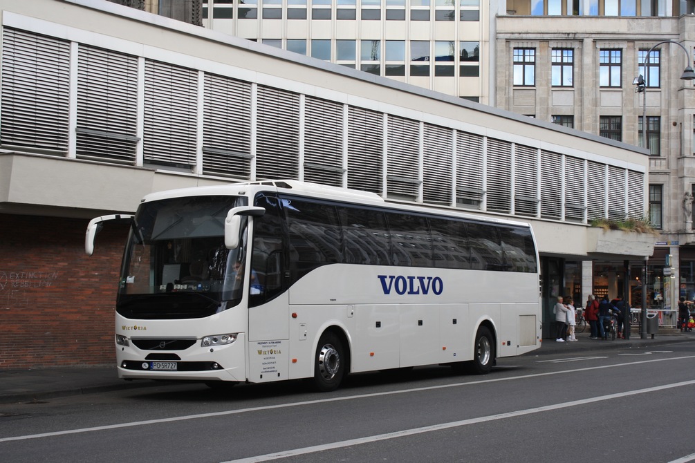 Trzebnica, Volvo 9700 # PO 5R727