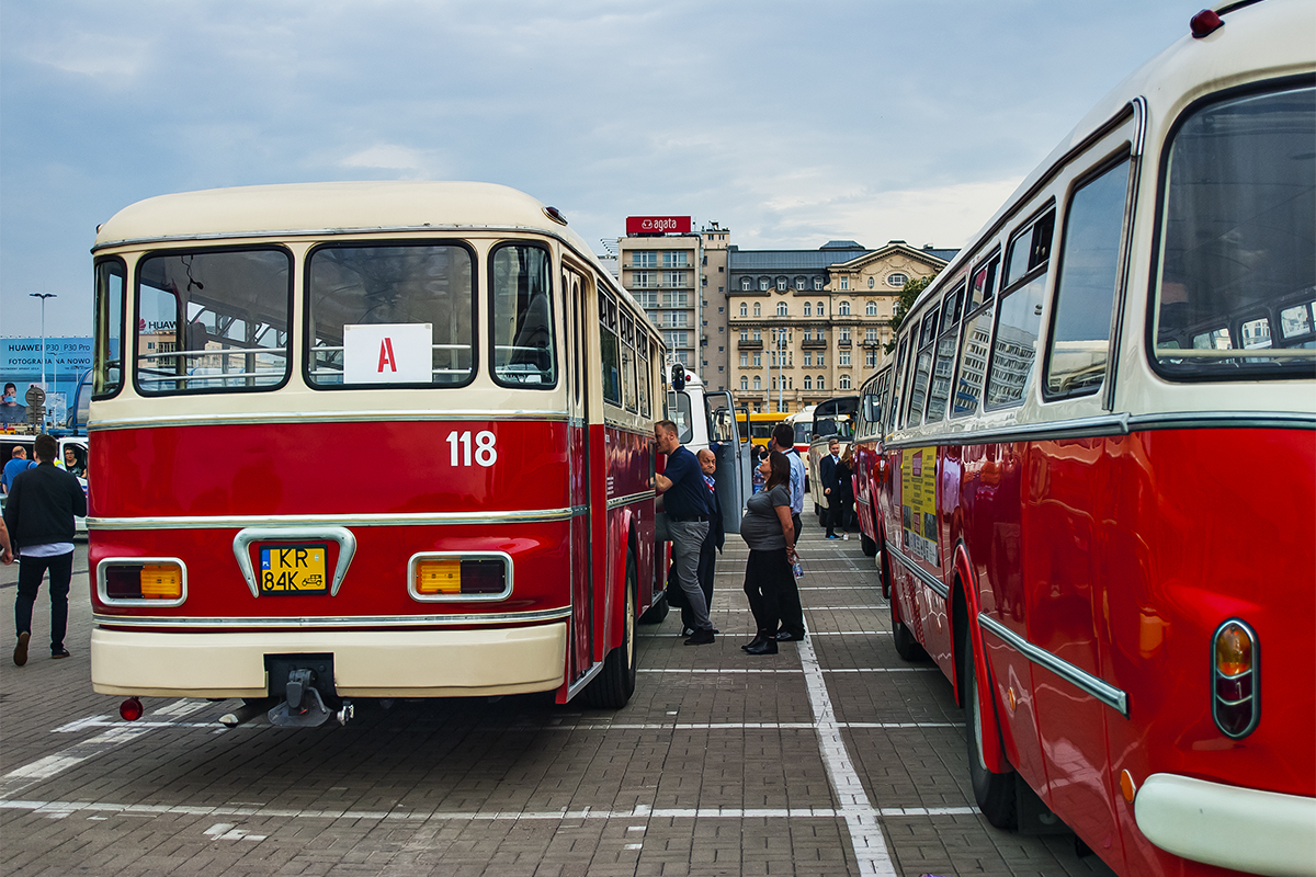 Cracow, Ikarus 620.** № 118
