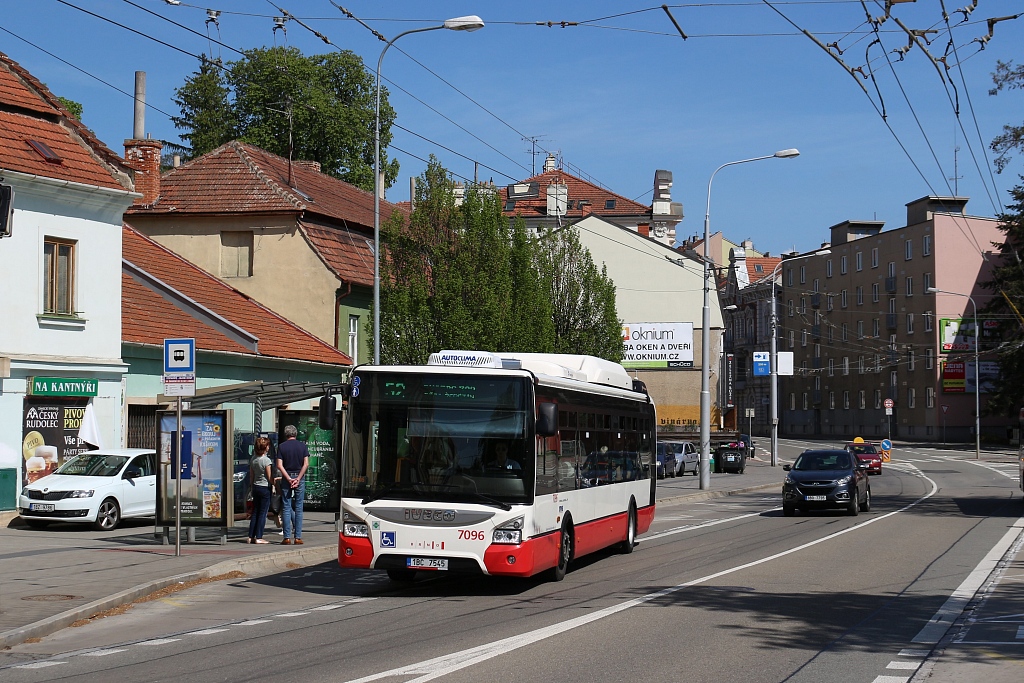 Brno, IVECO Urbanway 12M CNG č. 7096