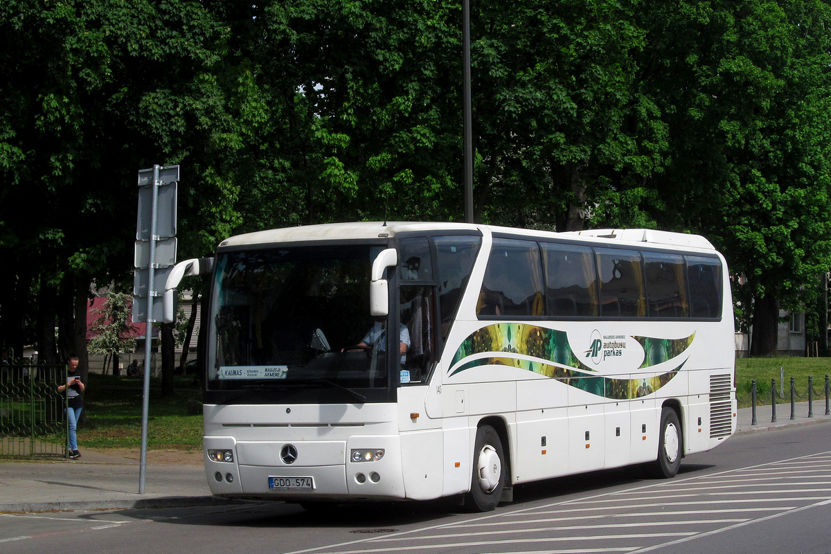 Науйойи-Акмяне, Mercedes-Benz O350-15RHD Tourismo I № 143