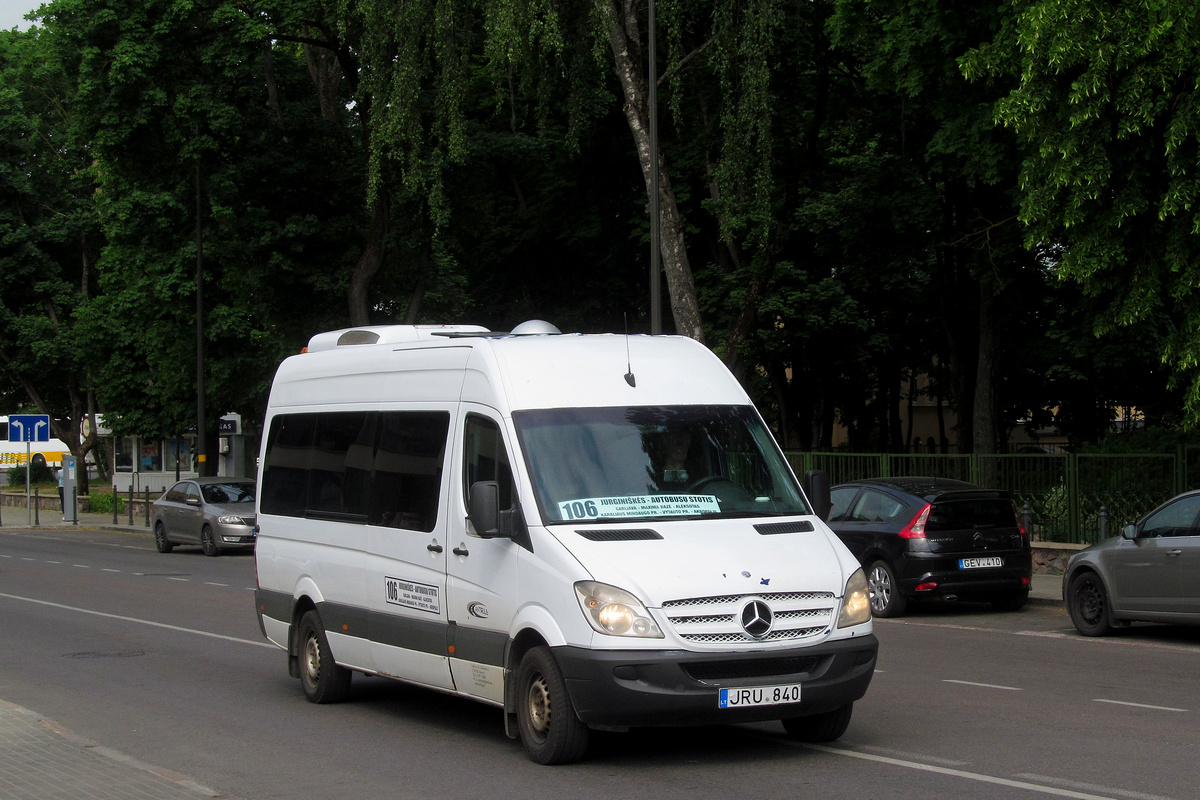 Garliava, Mercedes-Benz Sprinter 311CDI # JRU 840