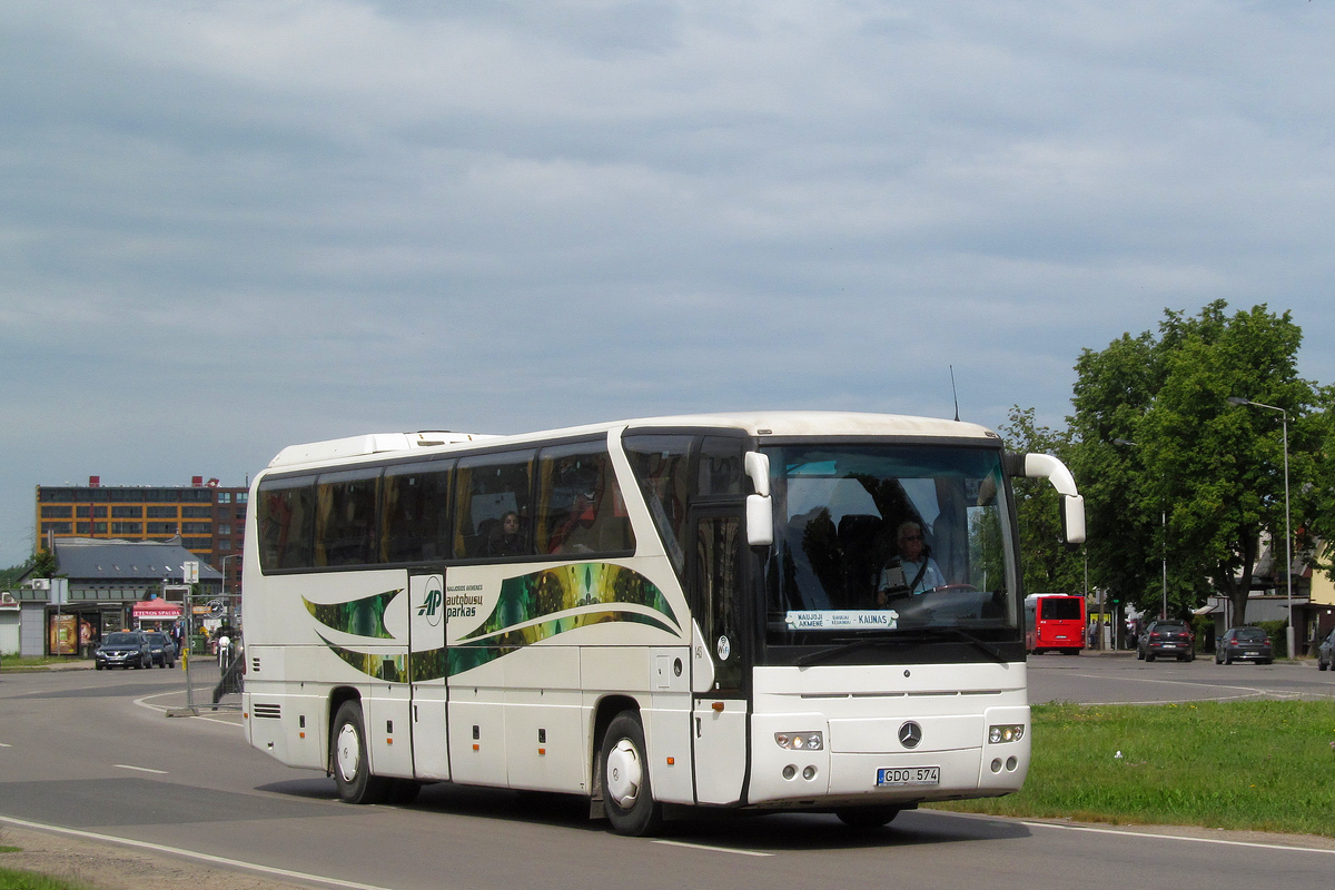 Naujoji Akmenė, Mercedes-Benz O350-15RHD Tourismo I №: 143