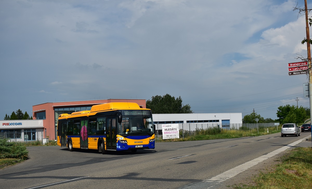 Břeclav, Scania Citywide LF CNG # 1BM 7614