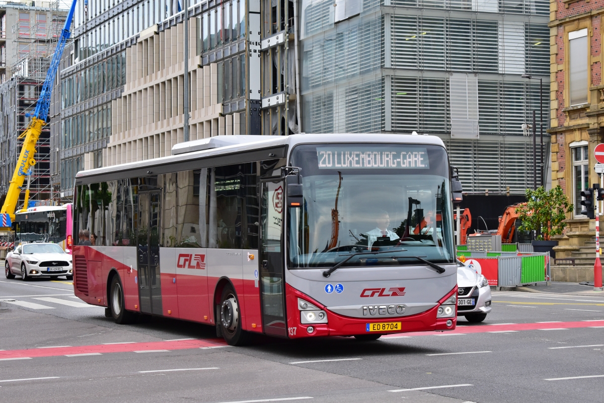 Luxembourg-ville, IVECO Crossway LE Line 12M Nr. 137