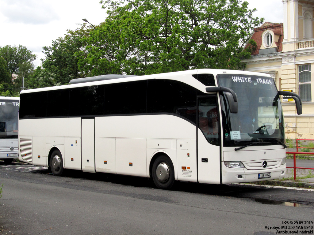 Praha, Mercedes-Benz Tourismo 15RHD-II č. 1AS 8940