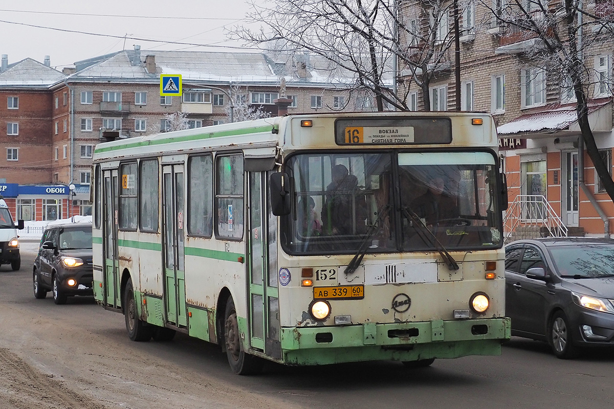 Pskov, LiAZ-5256.25 # 152