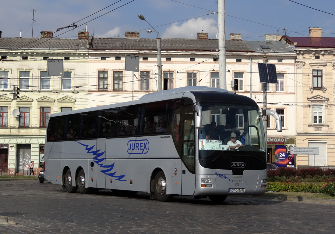 Sanok, MAN R08 Lion's Top Coach RHC464 # RSA 06161