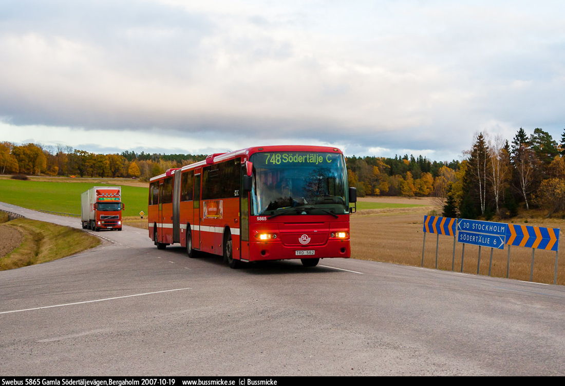 Stockholm, Volvo 8500 nr. 5865